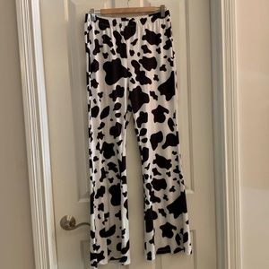 SHEIN black and white cow print flare leg stretch elastic waist pant. XL